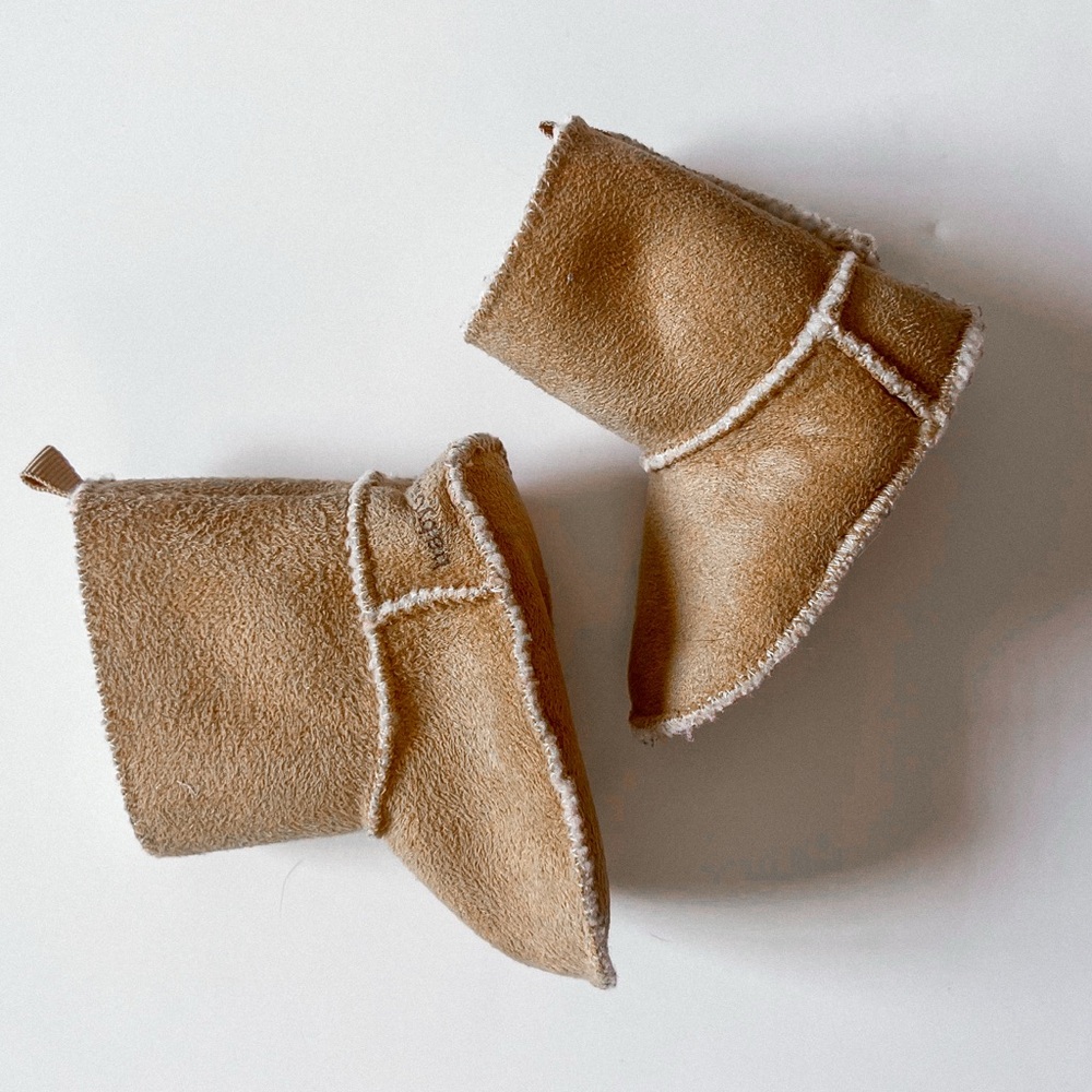GAP Tan Baby Booties
